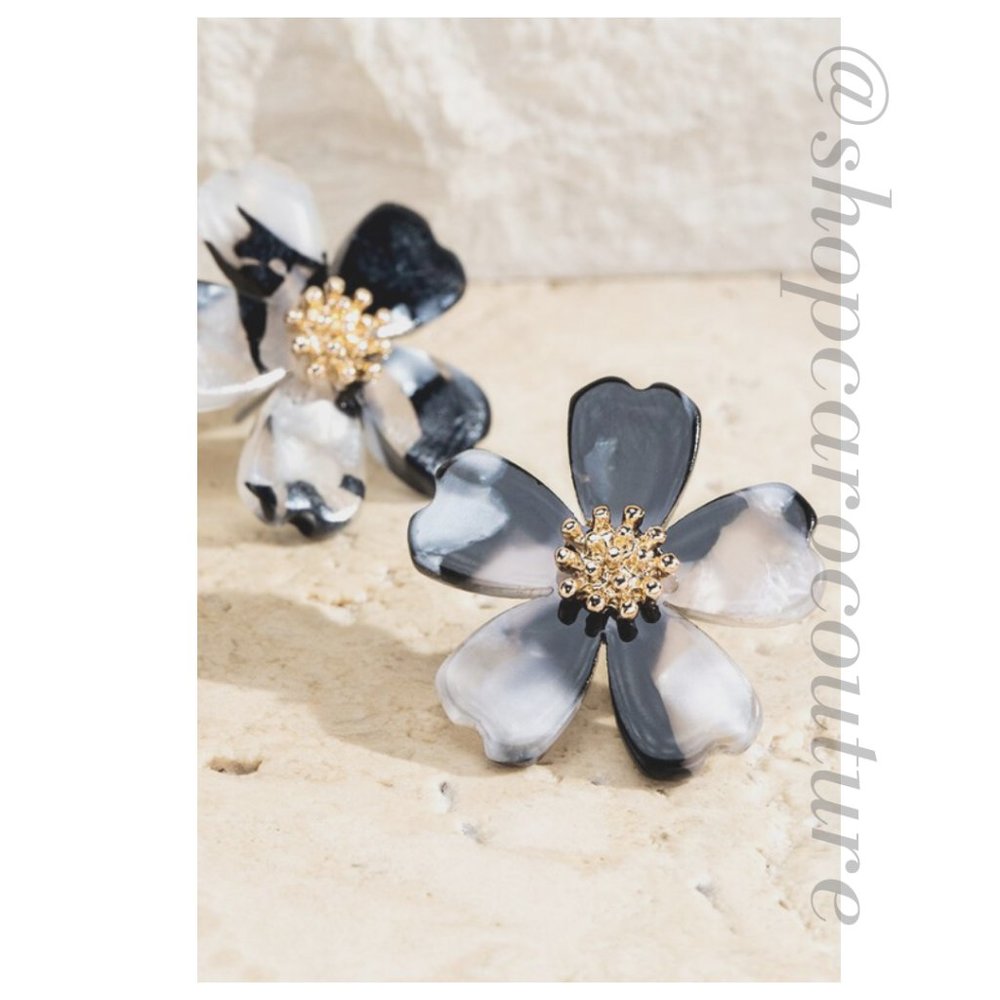 Acetate Flower Earrings - BLACK